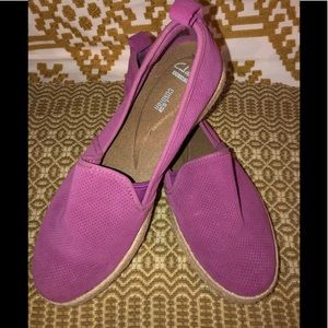Women’s Clark’s collection soft cushion shoes